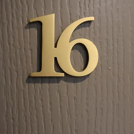 Domaine La Grande Bruyere Отель