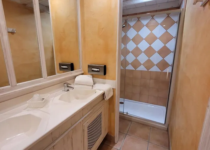 Domaine La Grande Bruyere Hotel Touffreville (Calvados)