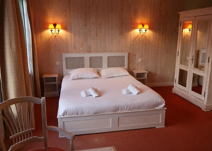 Domaine La Grande Bruyere Hotel